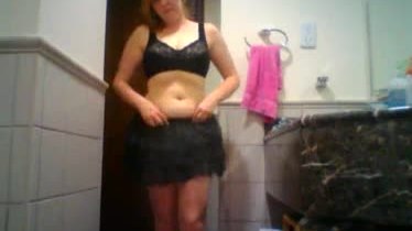 Sexy Webcam Amateur Stripping